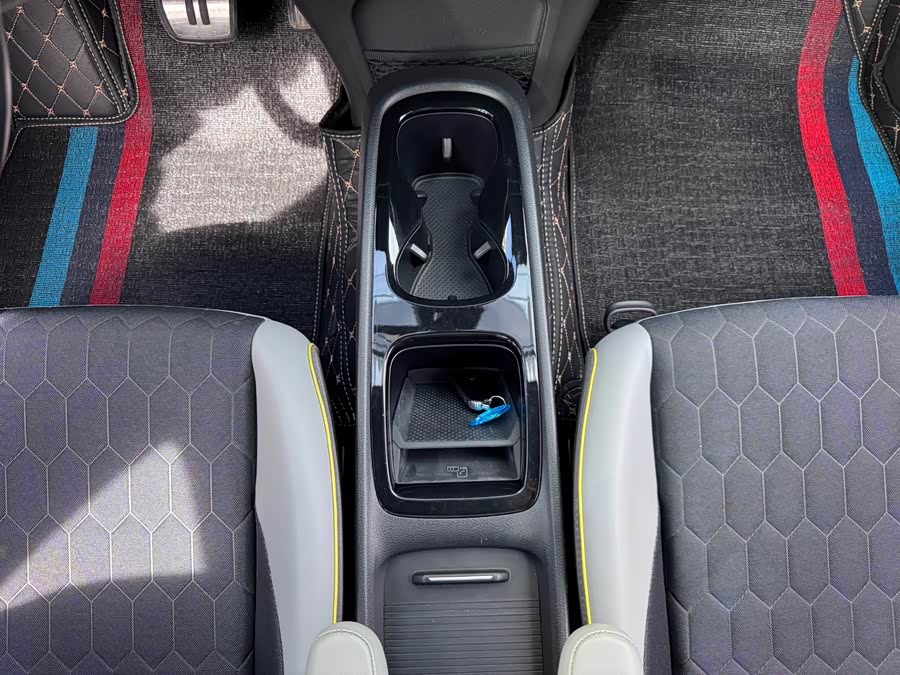 Volkswagen ID.3 2022 #22 Volkswagen ID.3 2022 immagine di auto #22