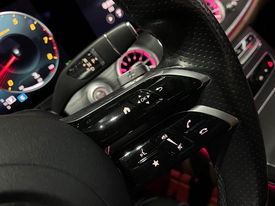 Mercedes-Benz E Class 2021 car image #22