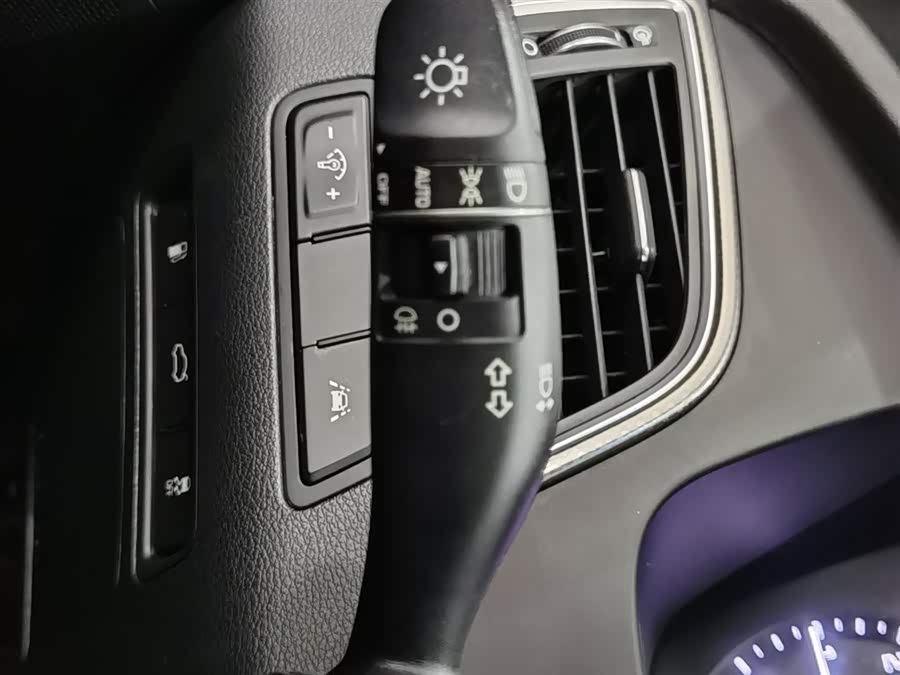 Hyundai Sonata 2015 #22 Hyundai Sonata 2015 car image #22