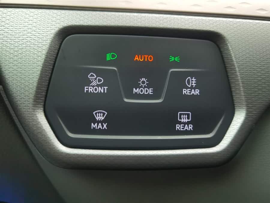 Volkswagen ID.6 X 2022 #22 Volkswagen ID.6 X 2022 car image #22