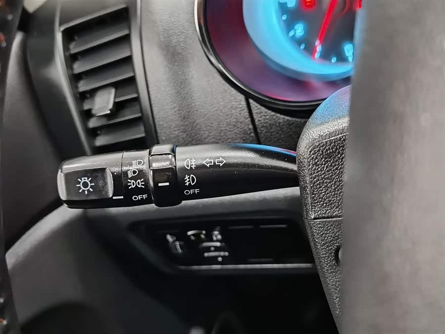 Changan CS35 2014 car image #22