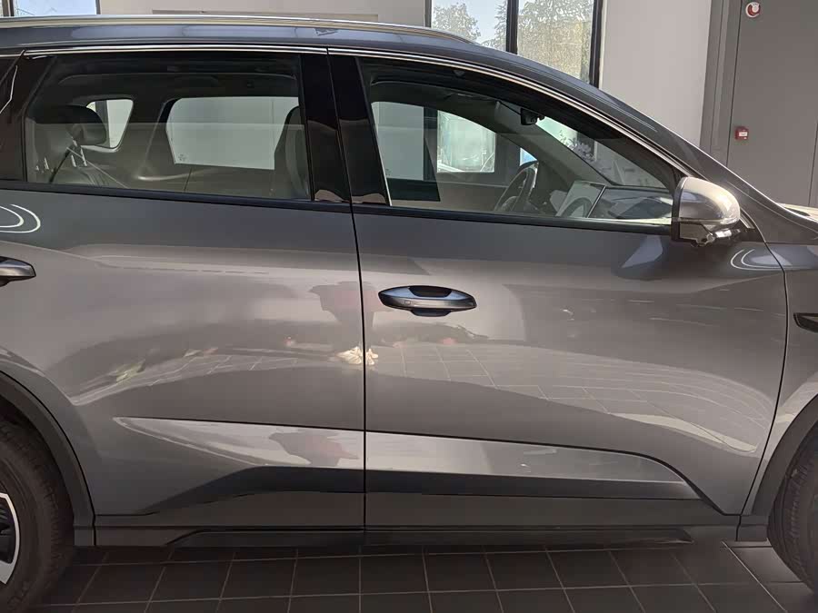 BYD Sea Lion 05 DM-i 2025 car image #22