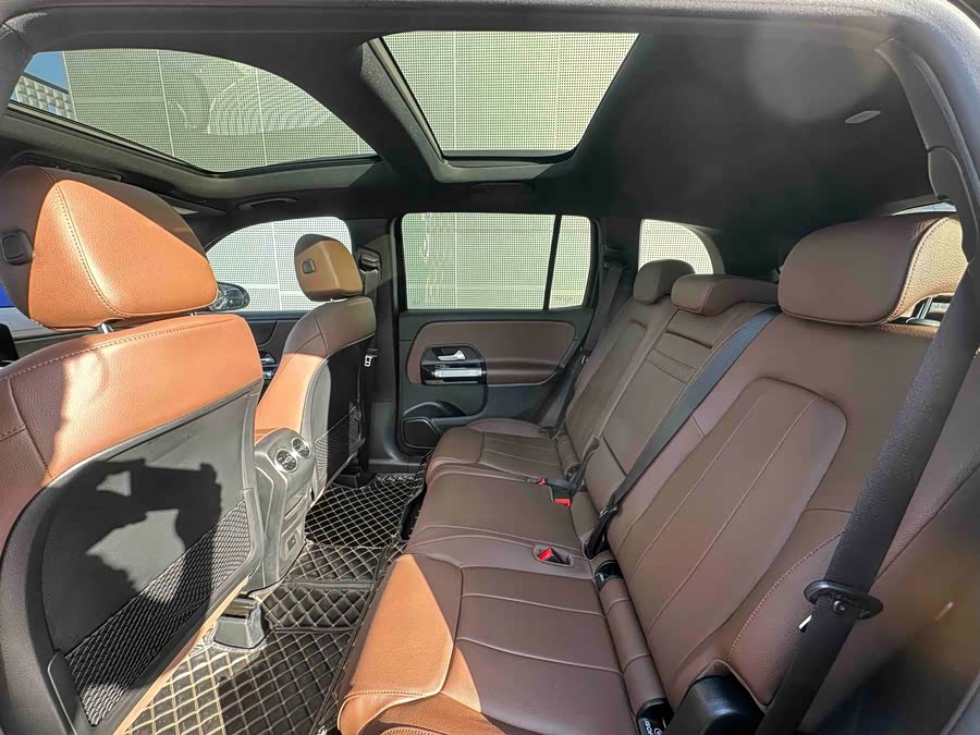 Mercedes-Benz GLB Class 2022 #22 Mercedes-Benz GLB Class 2022 car image #22