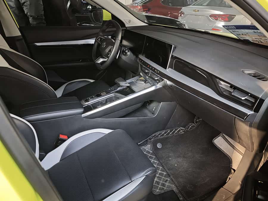 MG 5 Scorpio 2022 car image #22