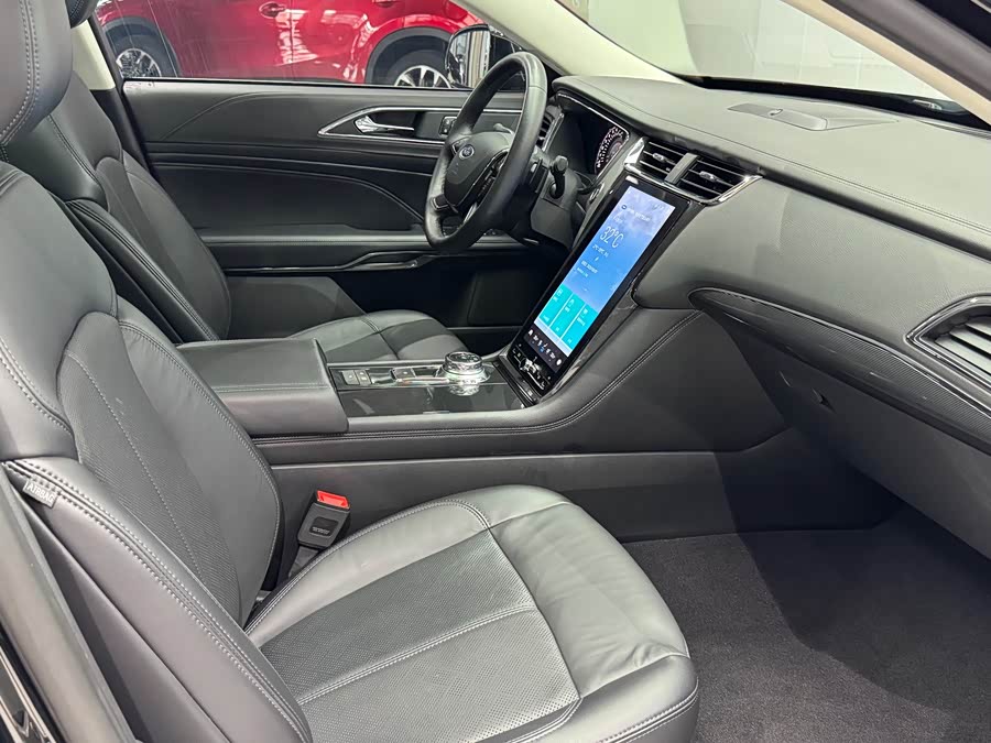 Ford Taurus 2021 car image #22