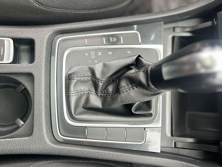Volkswagen Golf 2019 #22 Volkswagen Golf 2019 car image #22