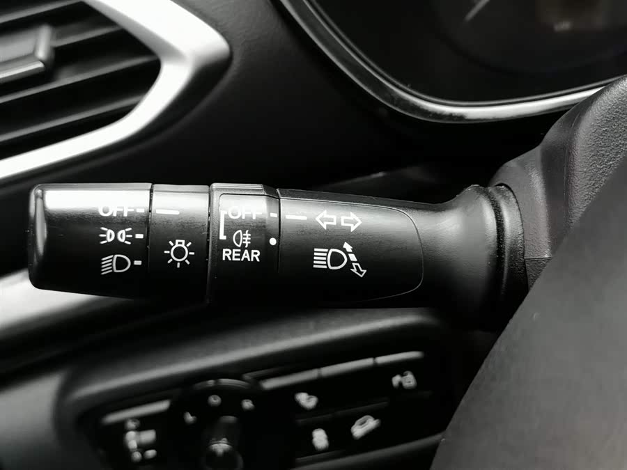 GAC ix4 2018 #22 GAC ix4 2018 car image #22