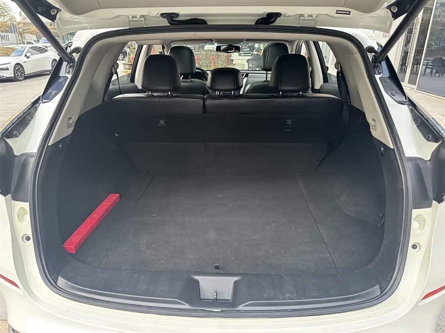 Nissan Murano 2018 immagine di auto #22