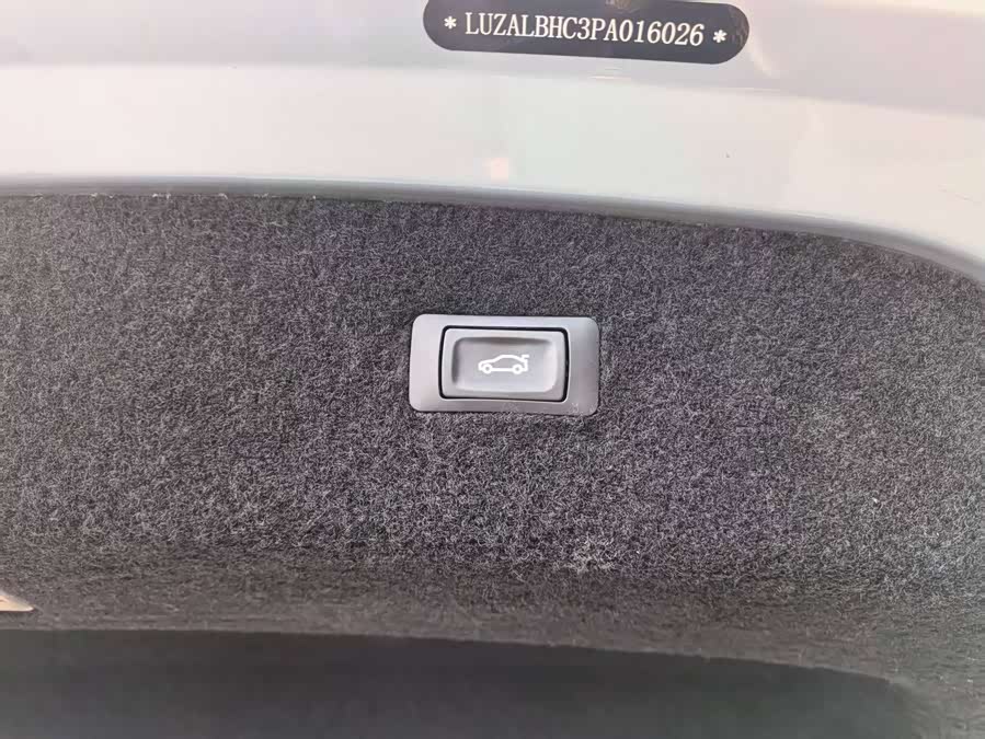 哪吒汽车 哪吒GT 2024 汽车图片 #22