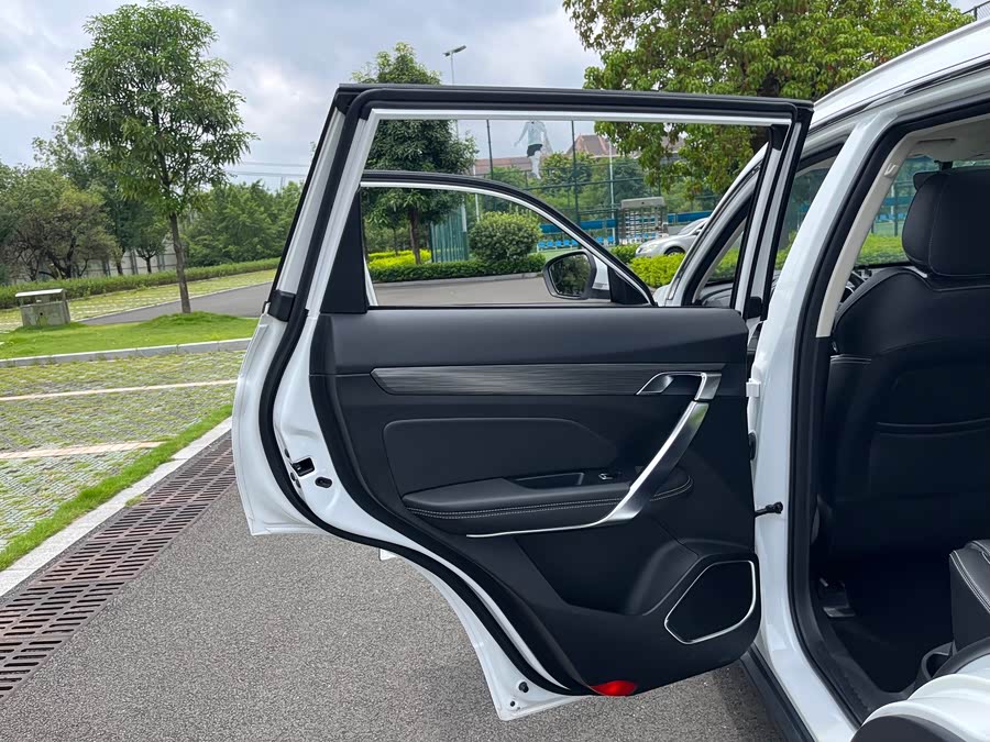 GEELY Boyue 2020 image de voiture #22