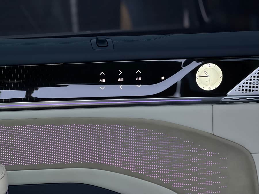 Zeekr 009 2024 imagen de coche #22