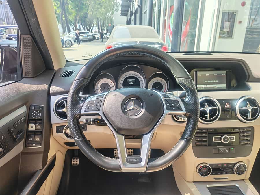 Mercedes-Benz GLK Class 2015 immagine di auto #22