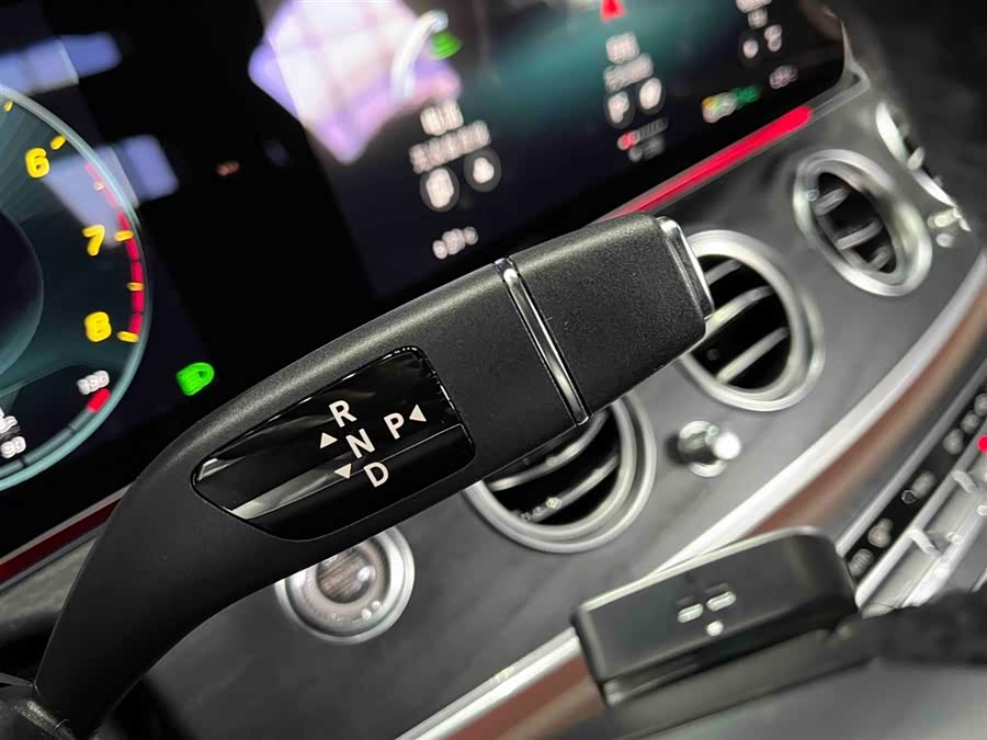 Mercedes-Benz E Class 2023 #22 Mercedes-Benz E Class 2023 car image #22