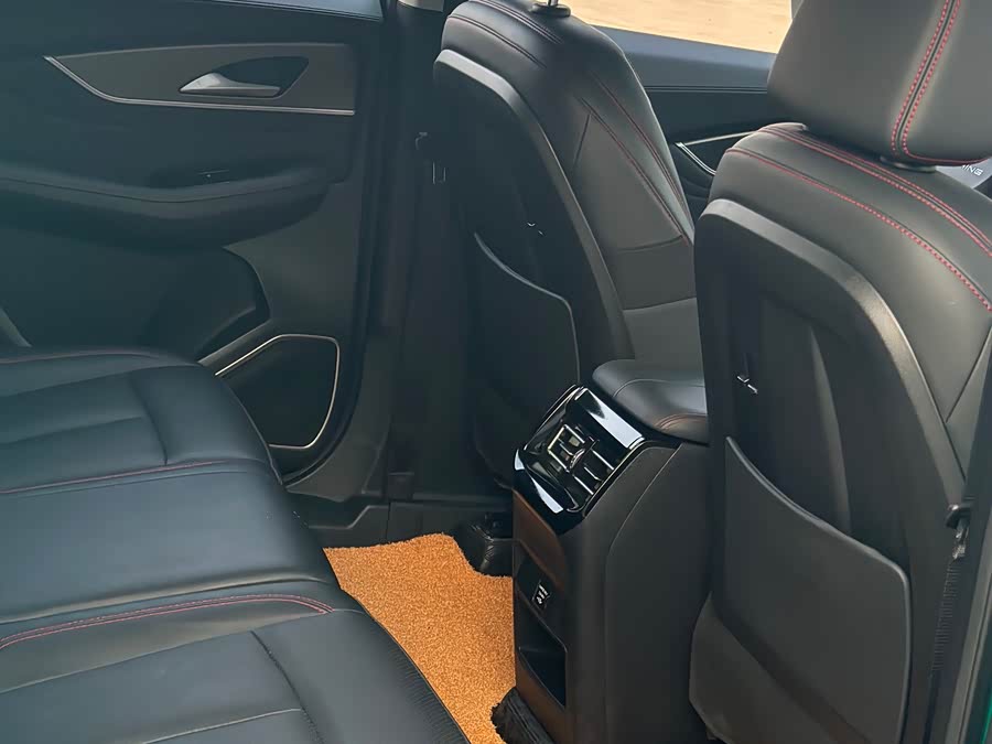 Forthing T5 EVO 2021 car image #22