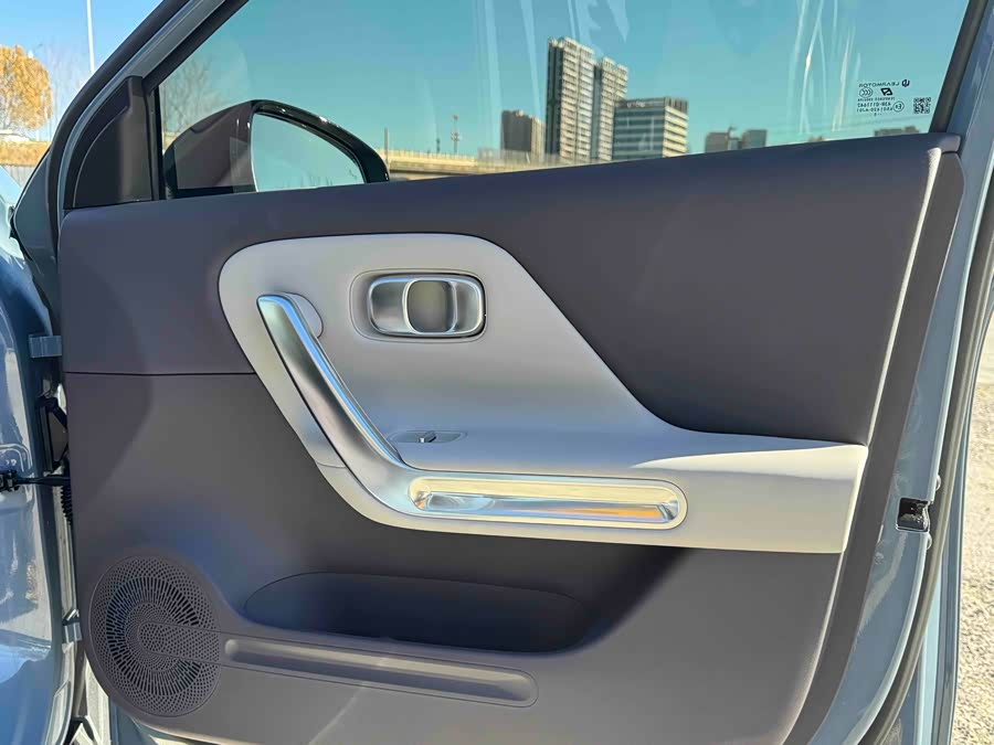 零跑汽车 零跑B01 2025 汽车图片 #22