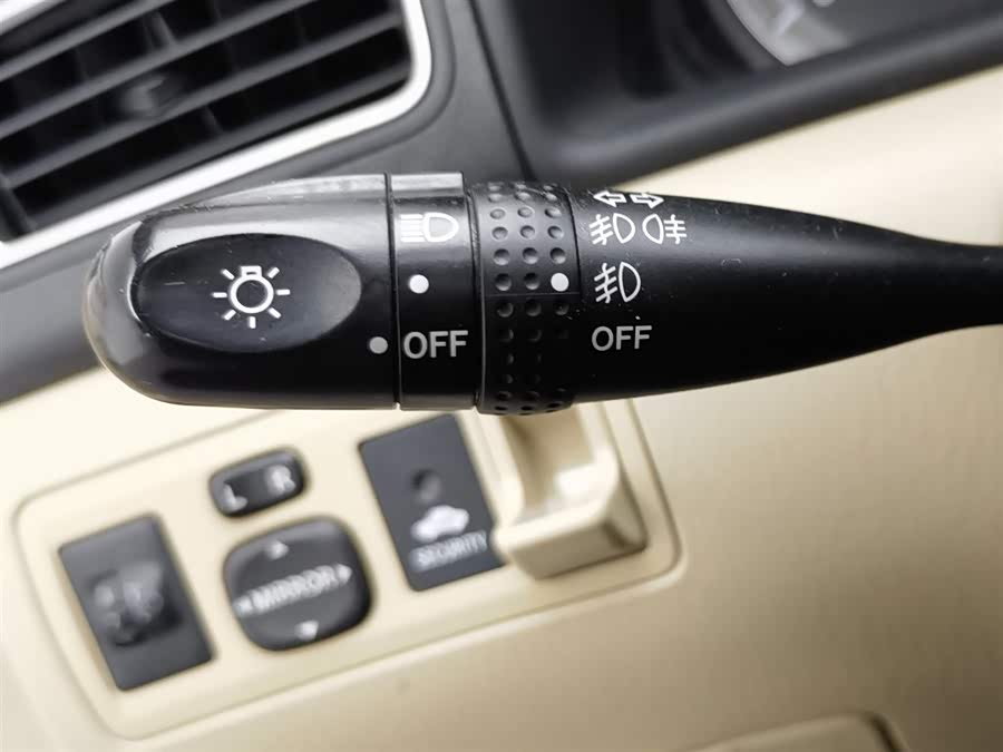 Toyota Corolla (Classic) 2015 #22 Toyota Corolla (Classic) 2015 immagine di auto #22