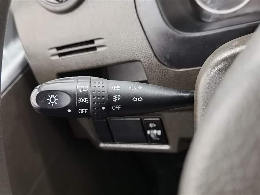 2023 car image #22