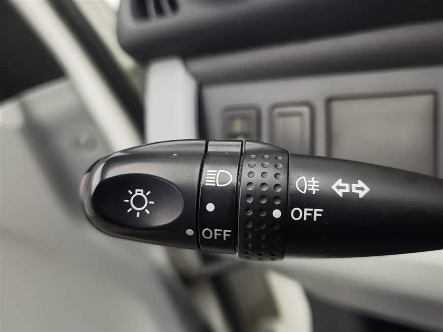 Suzuki 2014 car image #22