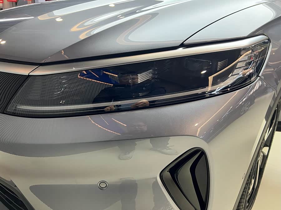 BYD Sea Lion 05 DM-i 2025 car image #22