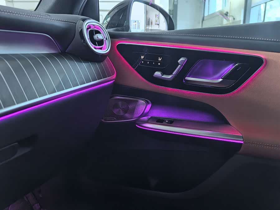 Mercedes-Benz GLC Coupe 2025 car image #22