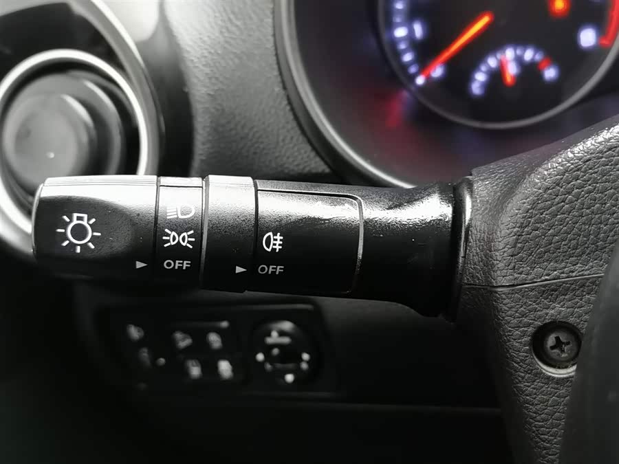 Kia KX1 2019 immagine di auto #22