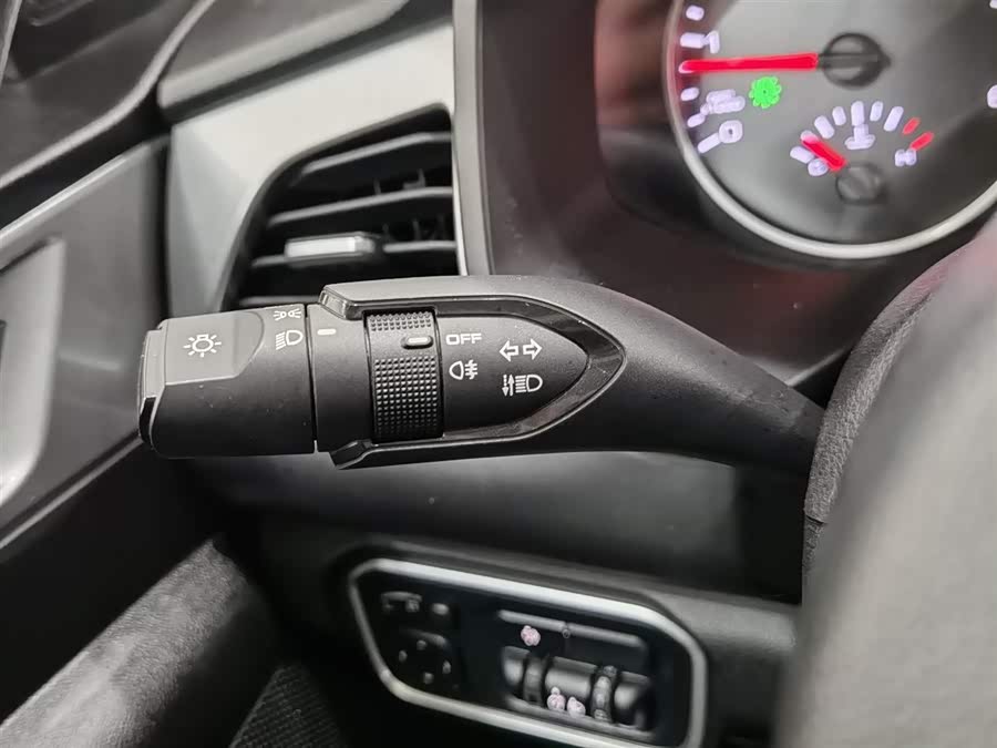 Haval Poer 2020 car image #22