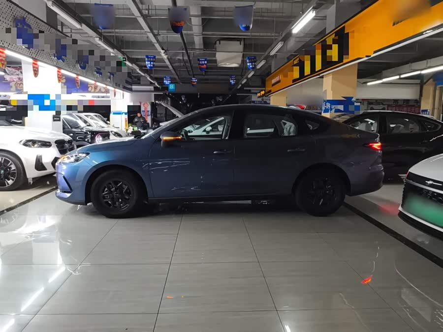 BYD Seal 05 DM-i 2025 car image #22