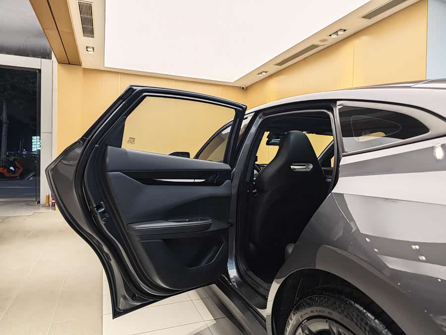 长安 长安UNI-V 2024 汽车图片 #22