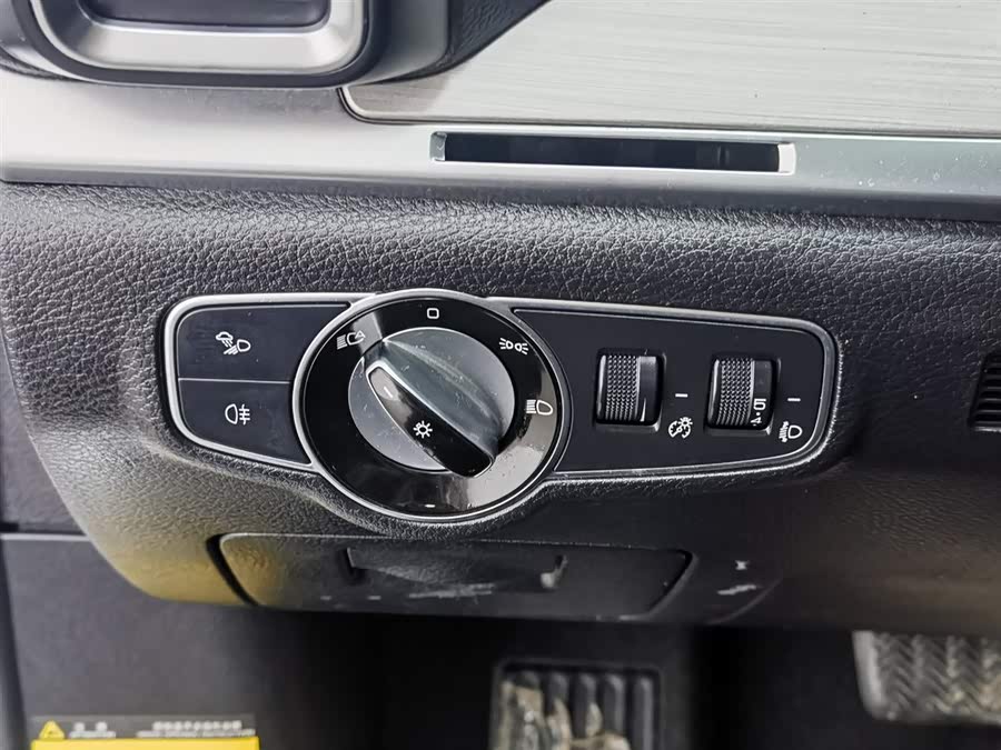 BYD Tang 2018 car image #22