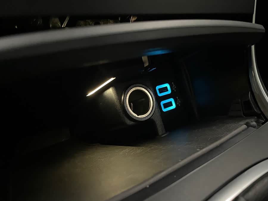 Ford Edge 2018 imagen de coche #22