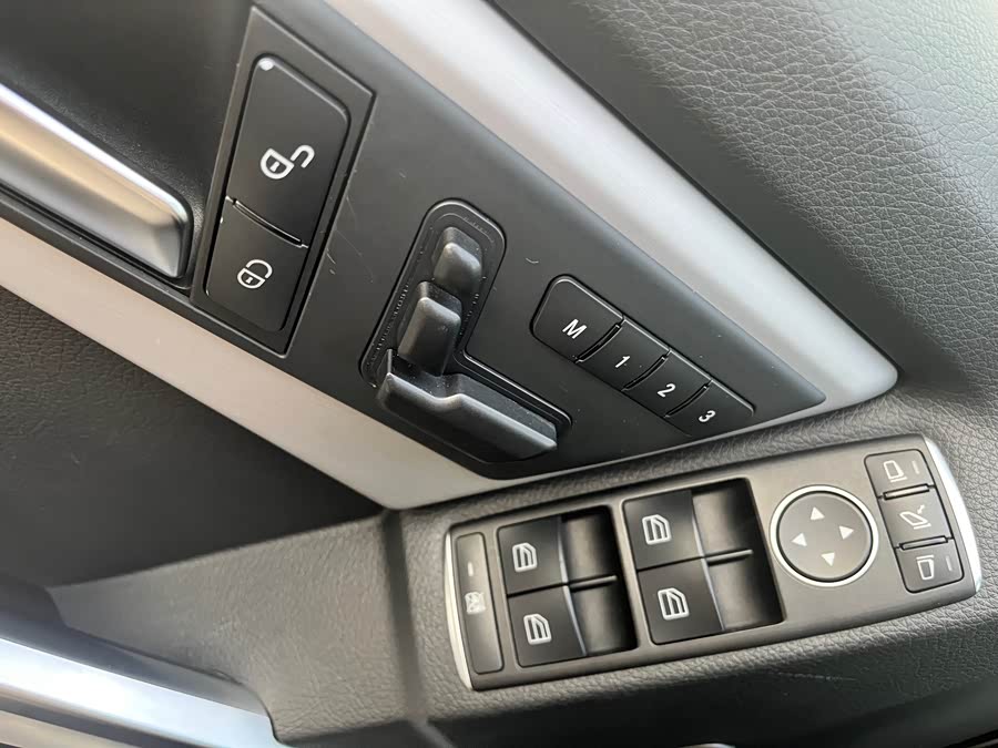 Mercedes-Benz GLK Class 2014 car image #22