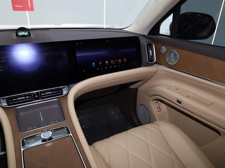 AITO 问界 问界M9 2025 汽车图片 #22