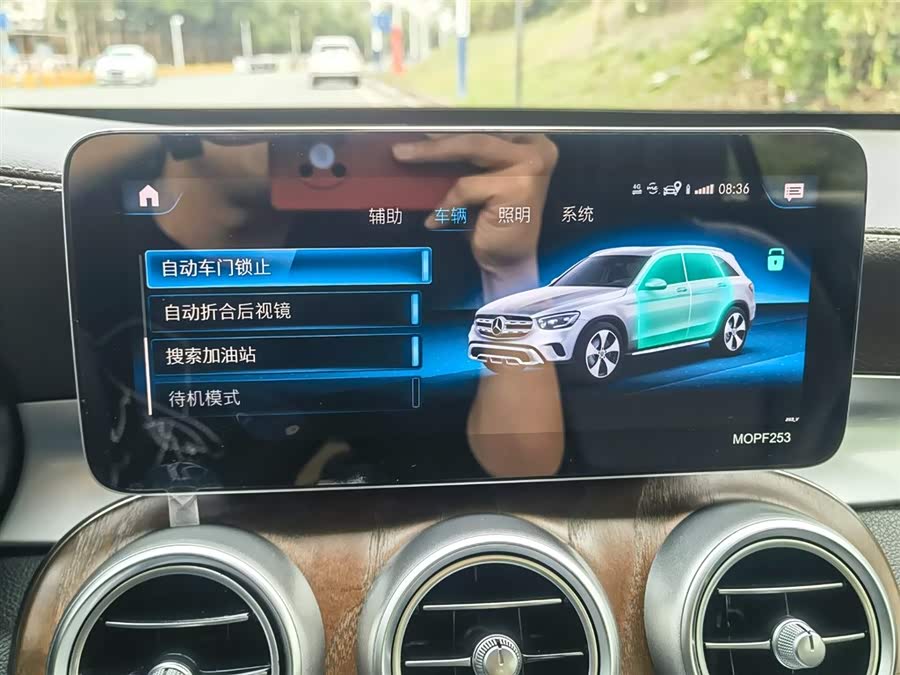 Mercedes-Benz GLC Class 2020 #22 Mercedes-Benz GLC Class 2020 immagine di auto #22