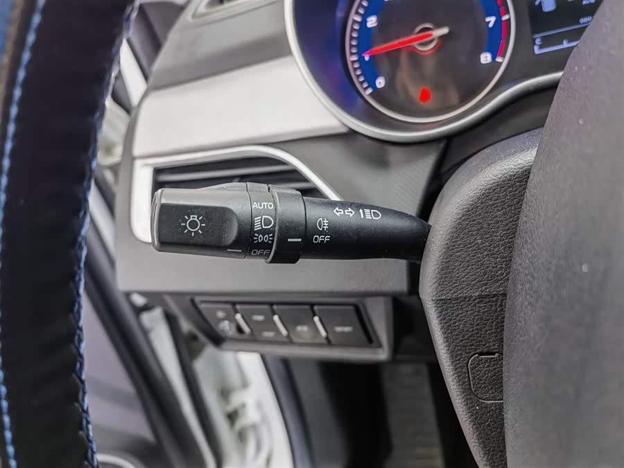 GEELY Vision 2019 #22 GEELY Vision 2019 car image #22