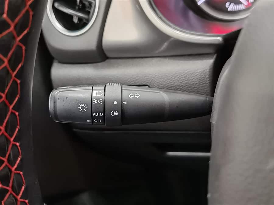 Soueast Vitara 2017 car image #22