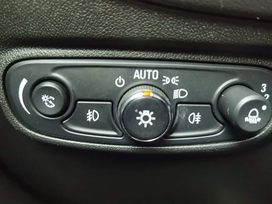 Chevrolet Equinox 2017 car image #22