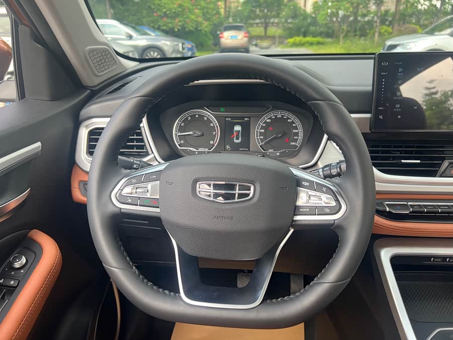 GEELY Vision X6 2021 car image #22