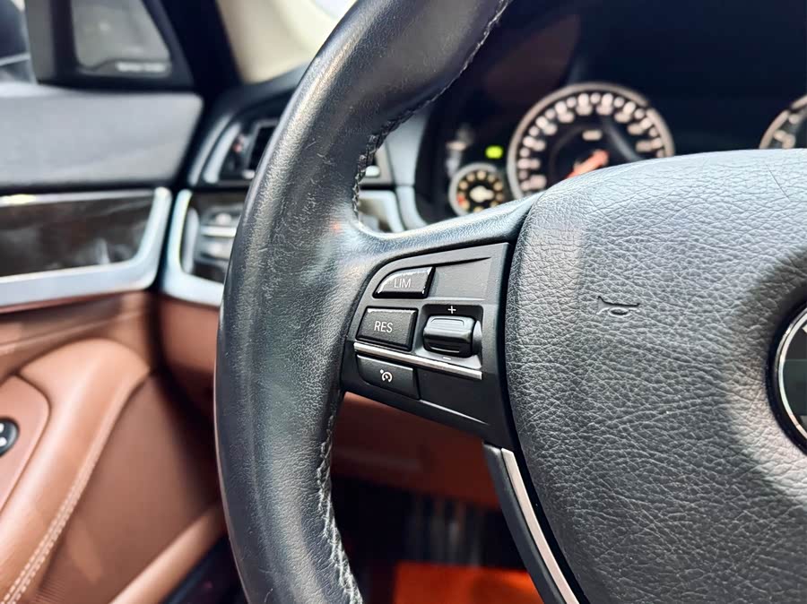 BMW 5 Series 2016 car image #22