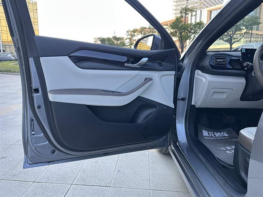 BYD Qin Plus 2024 car image #22