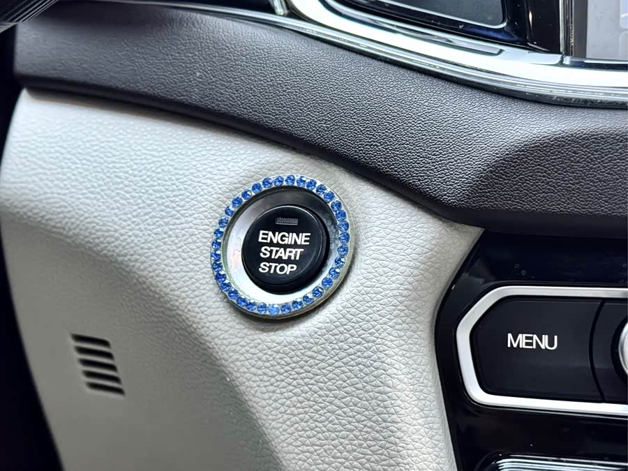 GAC Trumpchi GS8 2017 #22 GAC Trumpchi GS8 2017 car image #22