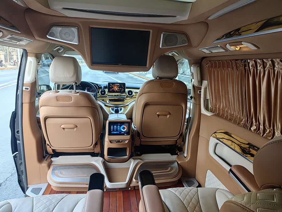 Mercedes-Benz V Class 2020 #22 Mercedes-Benz V Class 2020 car image #22