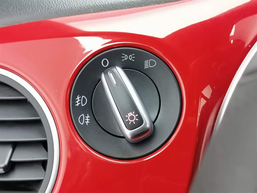 Volkswagen Beetle 2015 immagine di auto #22