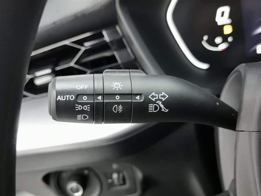 MG 5 2022 car image #22