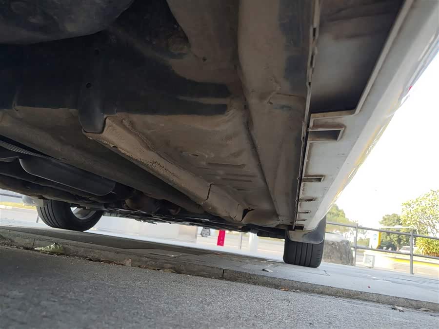 GEELY Emgrand L 2022 immagine di auto #22