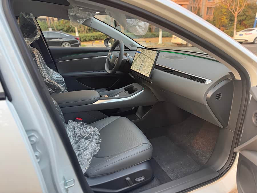 Xpeng MONA M03 2025 صورة سيارة #22