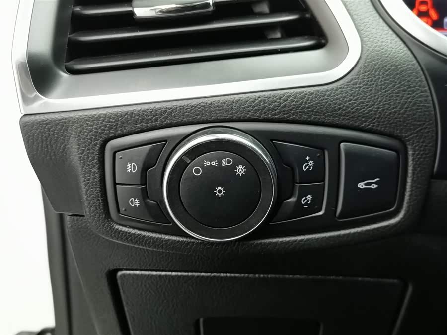 Ford Edge 2017 car image #22
