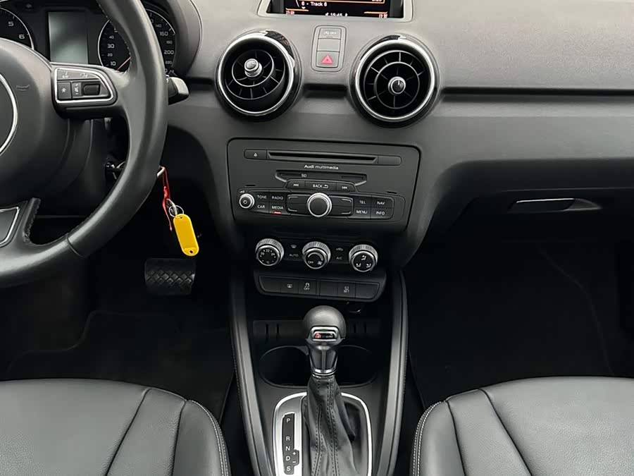 Audi A1 2013 #22 Audi A1 2013 car image #22