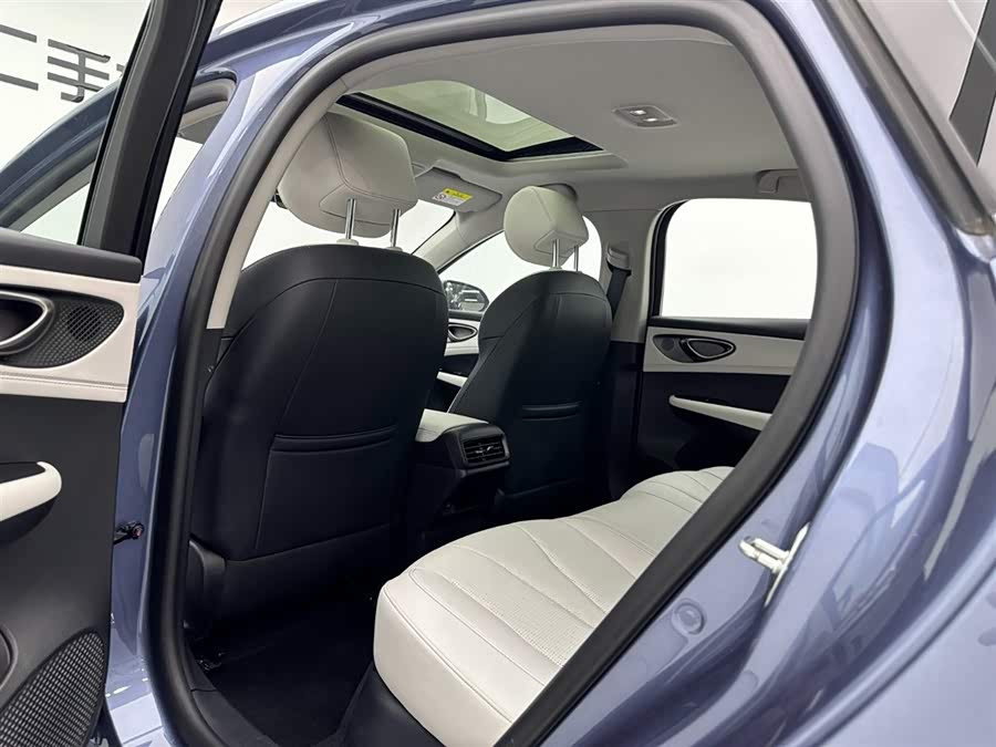 BYD Seal 05 DM-i 2025 car image #22