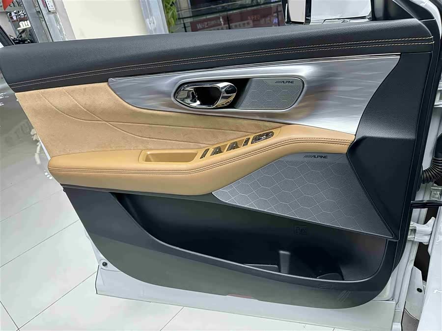GAC Trumpchi ES9 2023 #22 GAC Trumpchi ES9 2023 car image #22