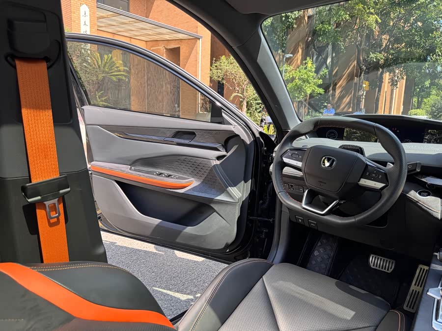 Changan UNI-V 2022 car image #22